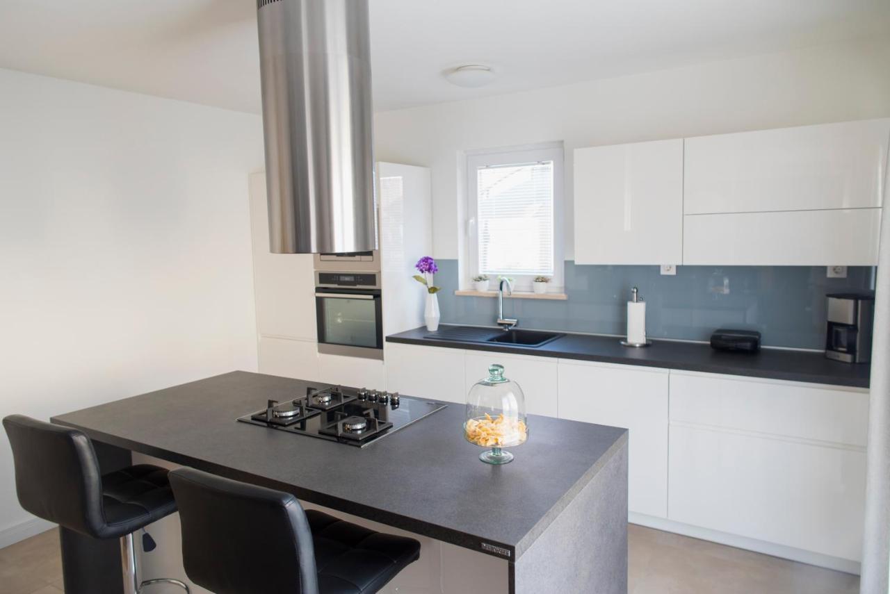 Modern Mediterranean Apartment ซาดาร์ ภายนอก รูปภาพ